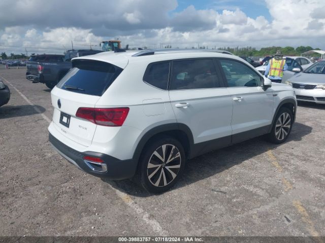 3VVEX7B25PM377795 Volkswagen Taos 1.5t Se