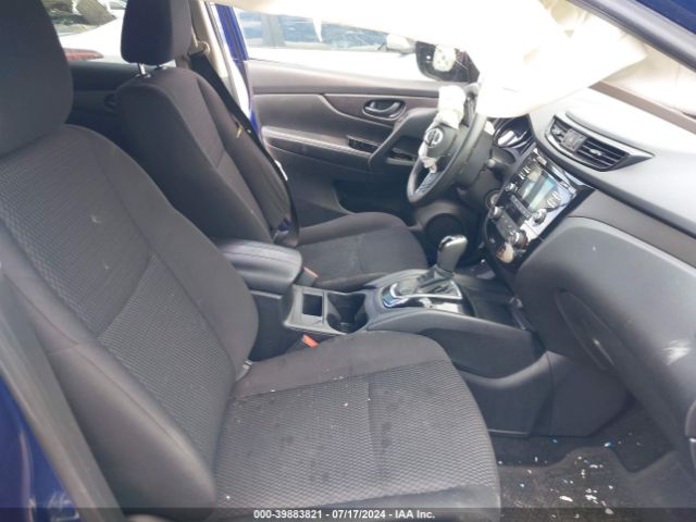 JN1BJ1CP1JW183706 Nissan Rogue Sport S