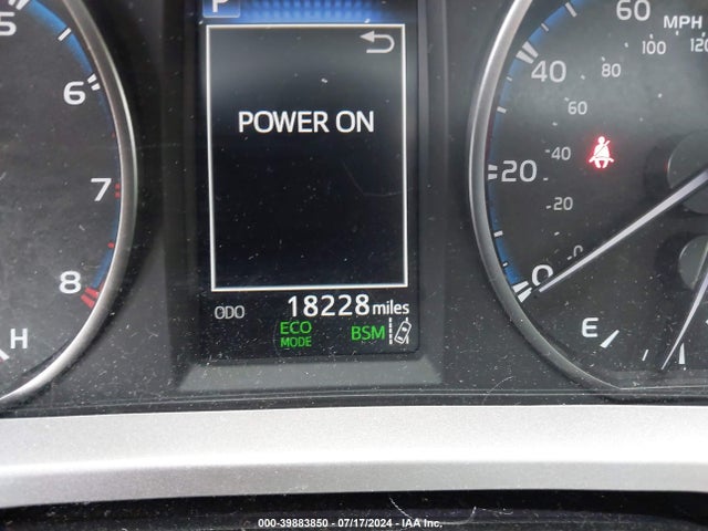 Toyota Rav4 Xle 2018 JTMWFREV1JJ210071 Image 7