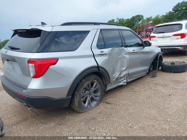 Ford EXPLORER XLT 2022 1FMSK7DH8NGA35150 Image 4