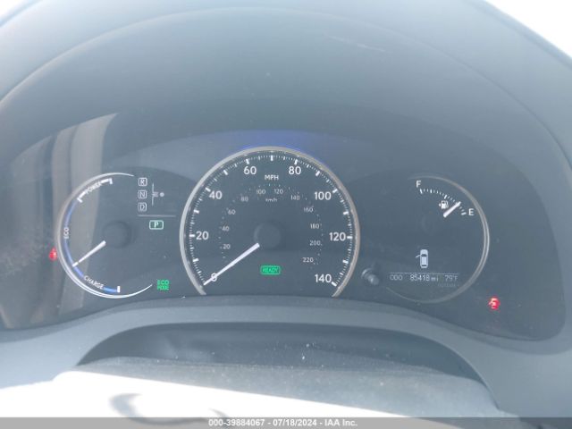 JTHKD5BH9H2292033 Lexus CT 200H