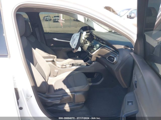 1G1FY6S07P4208388 Chevrolet Bolt Euv Fwd Lt