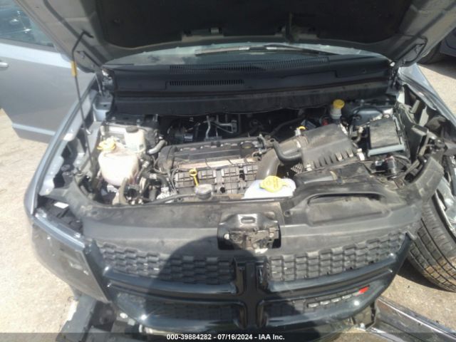 3C4PDCGB0JT141442 Dodge Journey Crossroad