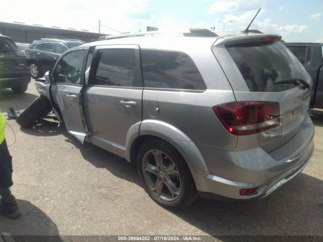 3C4PDCGB0JT141442 Dodge Journey Crossroad