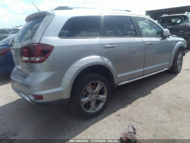3C4PDCGB0JT141442 Dodge Journey Crossroad