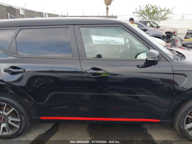KNDJ63AU2L7701866 KIA Soul Gt-line