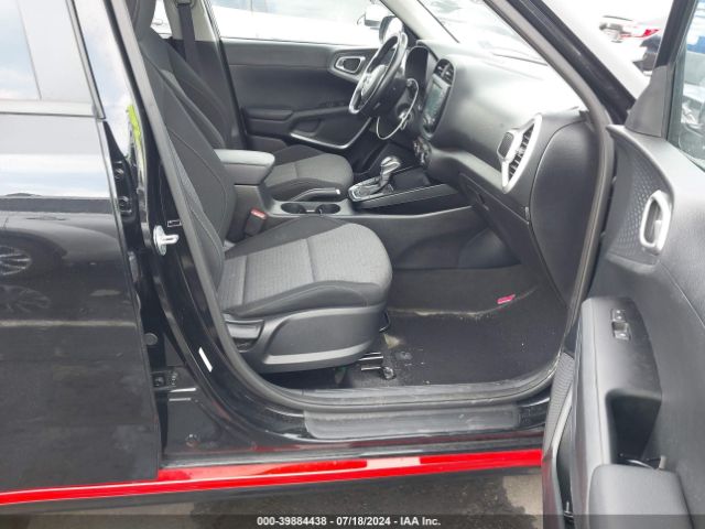 KNDJ63AU2L7701866 KIA Soul Gt-line
