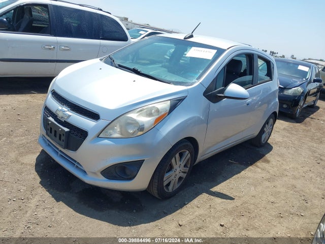 Chevrolet Spark 1lt Cvt 2015 KL8CD6S97FC718385 Image 2