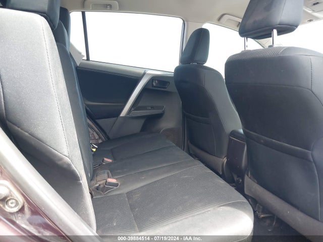Toyota RAV4 LE 2018 2T3BFREV9JW823734 Image 8
