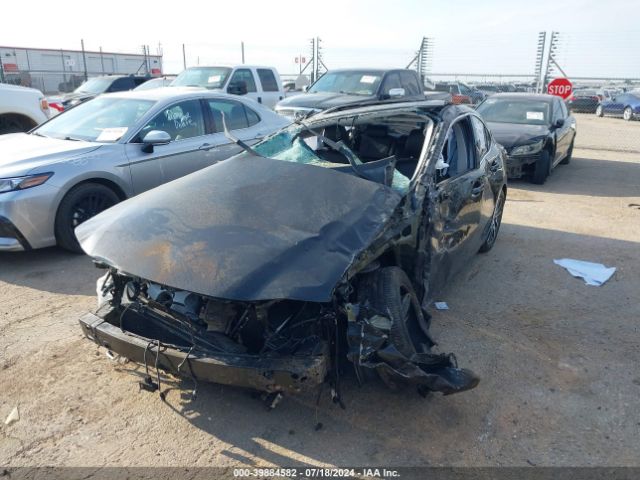 58ABK1GG8GU005983 Lexus ES 350