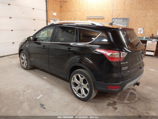 Ford Escape Titanium 2017 1FMCU9J99HUB60736 Image 3
