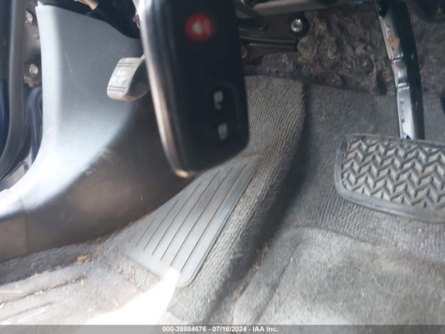 Toyota Prius Three 2014 JTDKN3DUXE1748085 Image 11