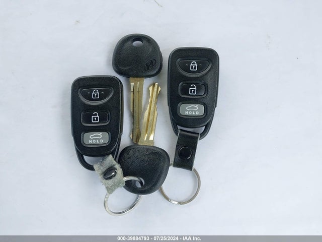 Aukcja sprzedaży 2013 Hyundai Elantra Gls, vin: KMHDH4AE8DU992555, numer aukcji: 39884793