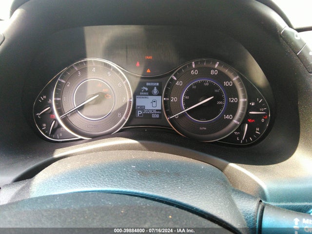 JN8AZ2NC4G9401070 Infiniti QX80