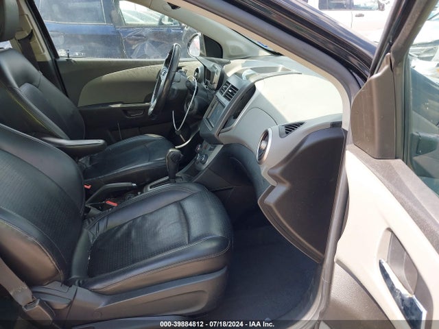 Chevrolet Sonic Ltz Auto 2016 1G1JE5SBXG4139999 Image 5