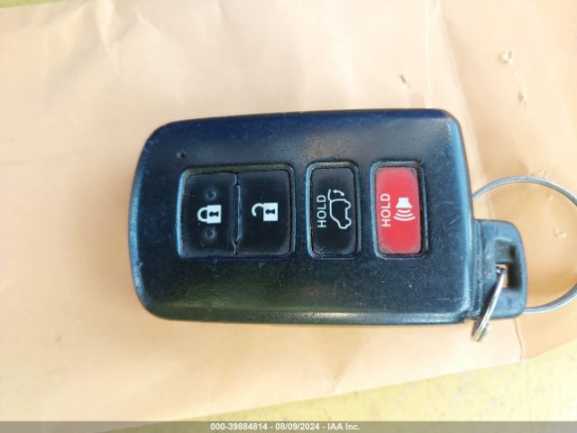 JTMDFREV6HJ171723 Toyota Rav4 Limited