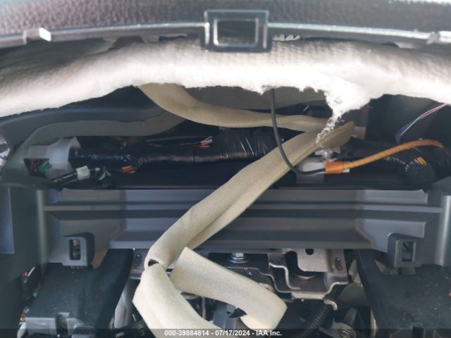 JTMDFREV6HJ171723 Toyota Rav4 Limited