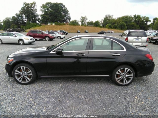 55SWF8EB0KU301355 Mercedes-Benz C 300 4matic