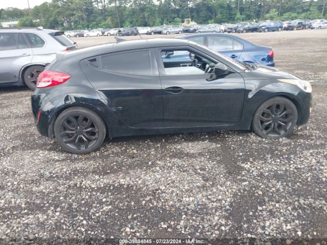 KMHTC6AD6FU230793 Hyundai Veloster