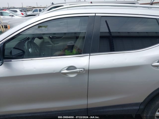 JN1BJ1CV0LW550662 Nissan Rogue Sport Sv Fwd Xtronic Cvt