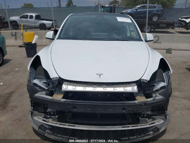 7SAYGDEF9NF391907 Tesla Model Y Performance Dual Motor All-wheel Drive