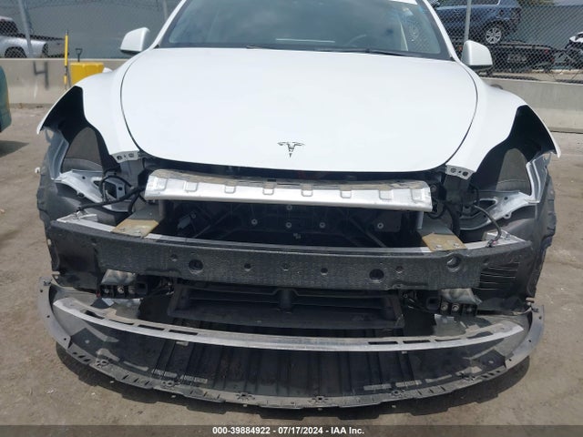 7SAYGDEF9NF391907 Tesla Model Y Performance Dual Motor All-wheel Drive