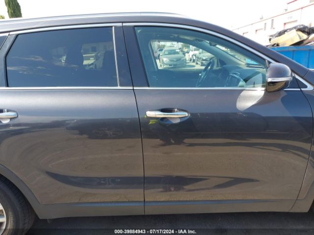 5XYPG4A50HG313762 KIA Sorento 3.3l Lx
