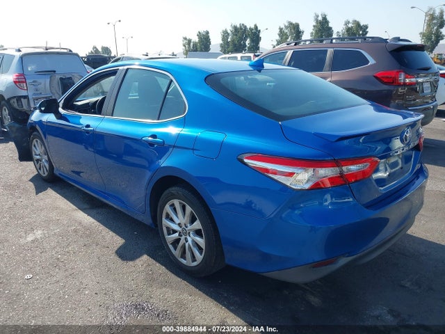 Toyota CAMRY LE 2019 4T1B11HK9KU200741 Image 3