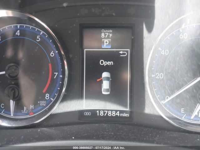 5YFBURHE1KP937935 Toyota Corolla Xse