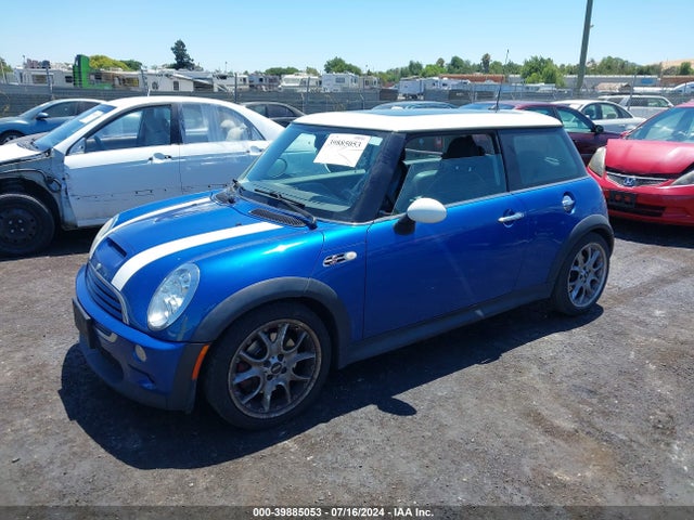 2006 MINI COOPER S WMWRE33526TL24346 Photo 1