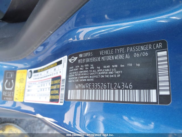 2006 MINI COOPER S WMWRE33526TL24346 Photo 8