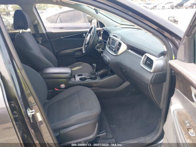 5XYPG4A39GG052953 KIA Sorento 2.4l Lx