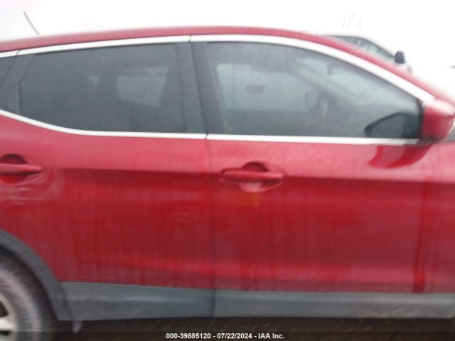 JN1BJ1CP1KW235210 Nissan Rogue Sport S