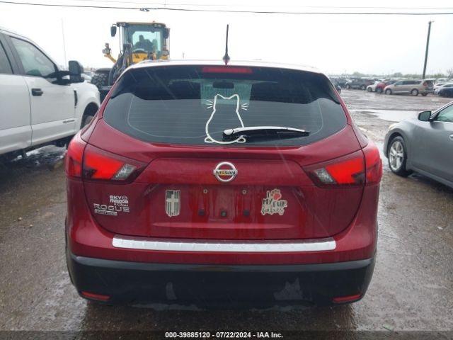 JN1BJ1CP1KW235210 Nissan Rogue Sport S