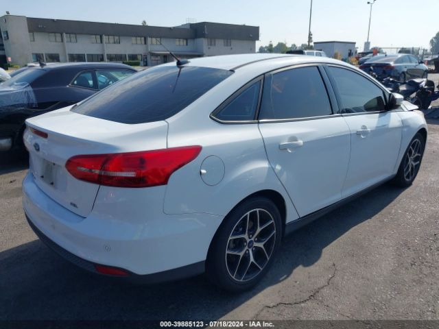 1FADP3H28HL314581 Ford FOCUS SEL