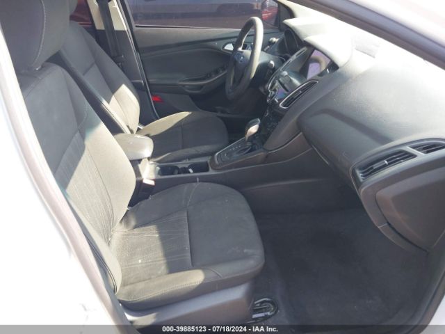 1FADP3H28HL314581 Ford FOCUS SEL