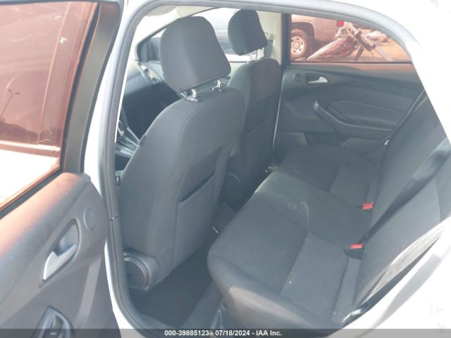 1FADP3H28HL314581 Ford FOCUS SEL