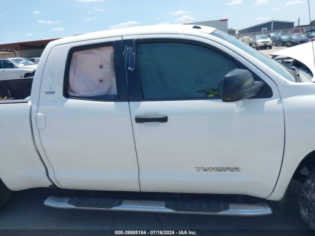 5TFRM5F11FX087951 Toyota Tundra Sr5 4.6l V8