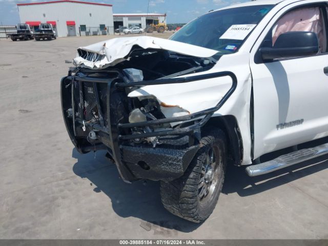 5TFRM5F11FX087951 Toyota Tundra Sr5 4.6l V8