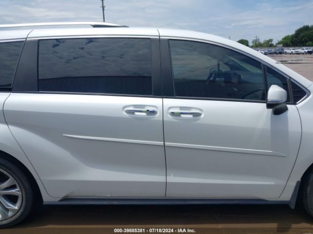 5TDERKEC1NS119710 Toyota Sienna Platinum