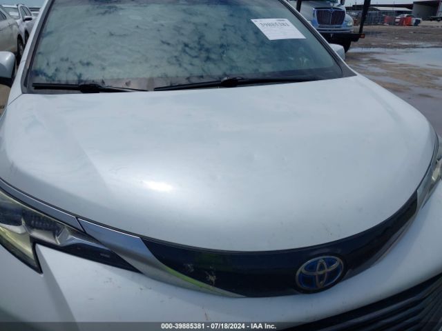 5TDERKEC1NS119710 Toyota Sienna Platinum