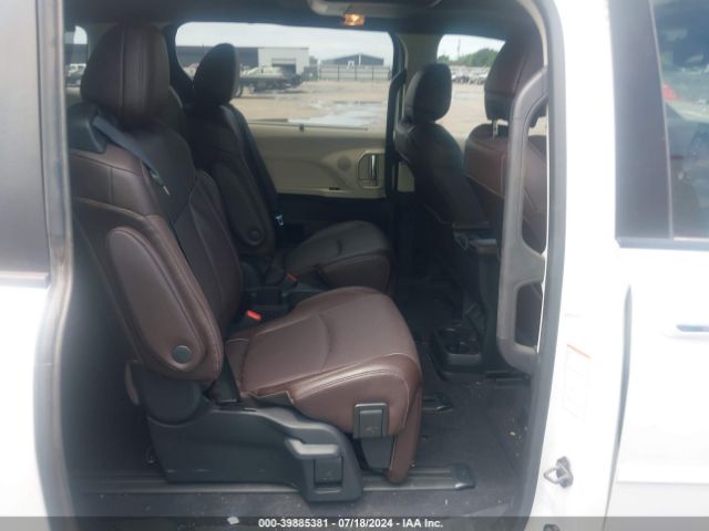 5TDERKEC1NS119710 Toyota Sienna Platinum