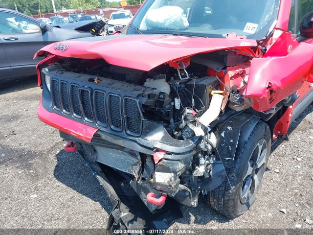 ZACNJDC15NPN82836 Jeep Renegade Trailhawk 4x4