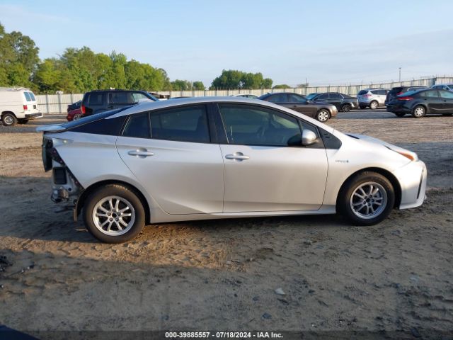 JTDKAMFU1N3155704 Toyota Prius Le