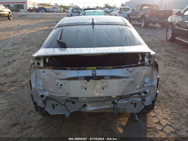 JTDKAMFU1N3155704 Toyota Prius Le