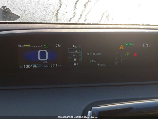 JTDKAMFU1N3155704 Toyota Prius Le