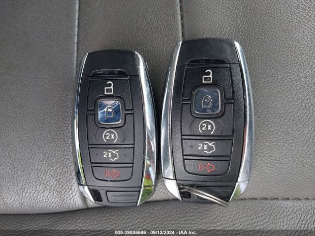 5LMCJ2C90HUL02112 Lincoln MKC SELECT