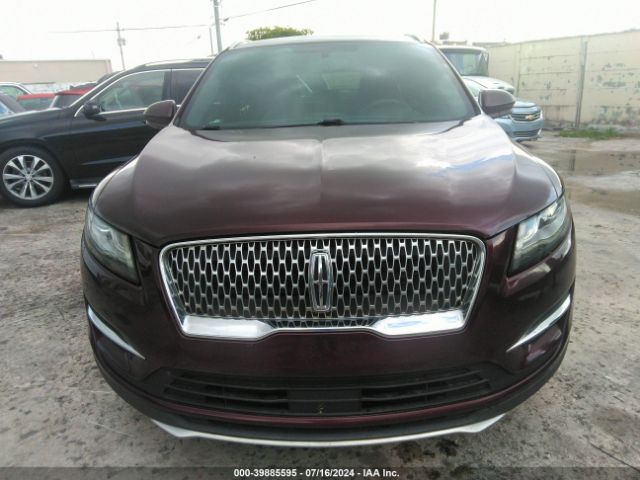 5LMCJ1C93KUL38457 Lincoln Mkc Standard