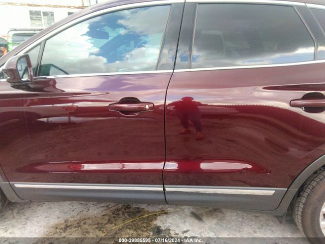 5LMCJ1C93KUL38457 Lincoln Mkc Standard