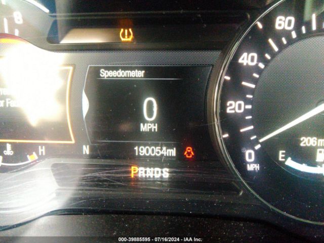 5LMCJ1C93KUL38457 Lincoln Mkc Standard